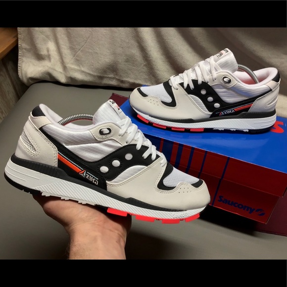 saucony azura mens